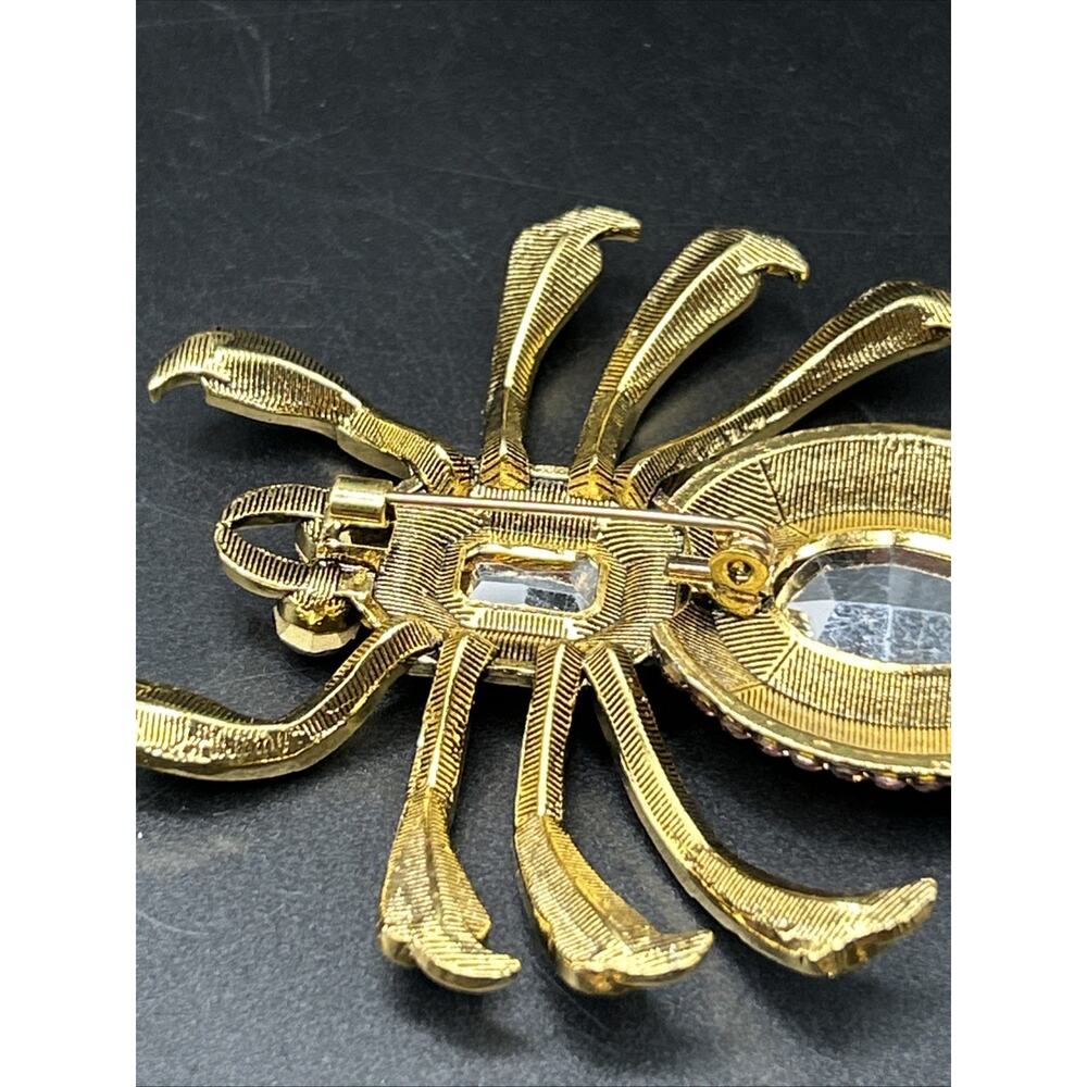 Egyptian Revival Spider Pin Brooch Gold tone 2 3/4” Pink/purple Modern Repro - Picture 5 of 5